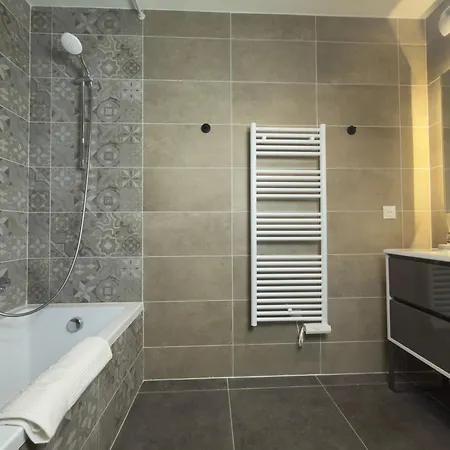 Appartamento L'elydris - Piscine Wifi Rooftop Saint-Laurent-du-Var